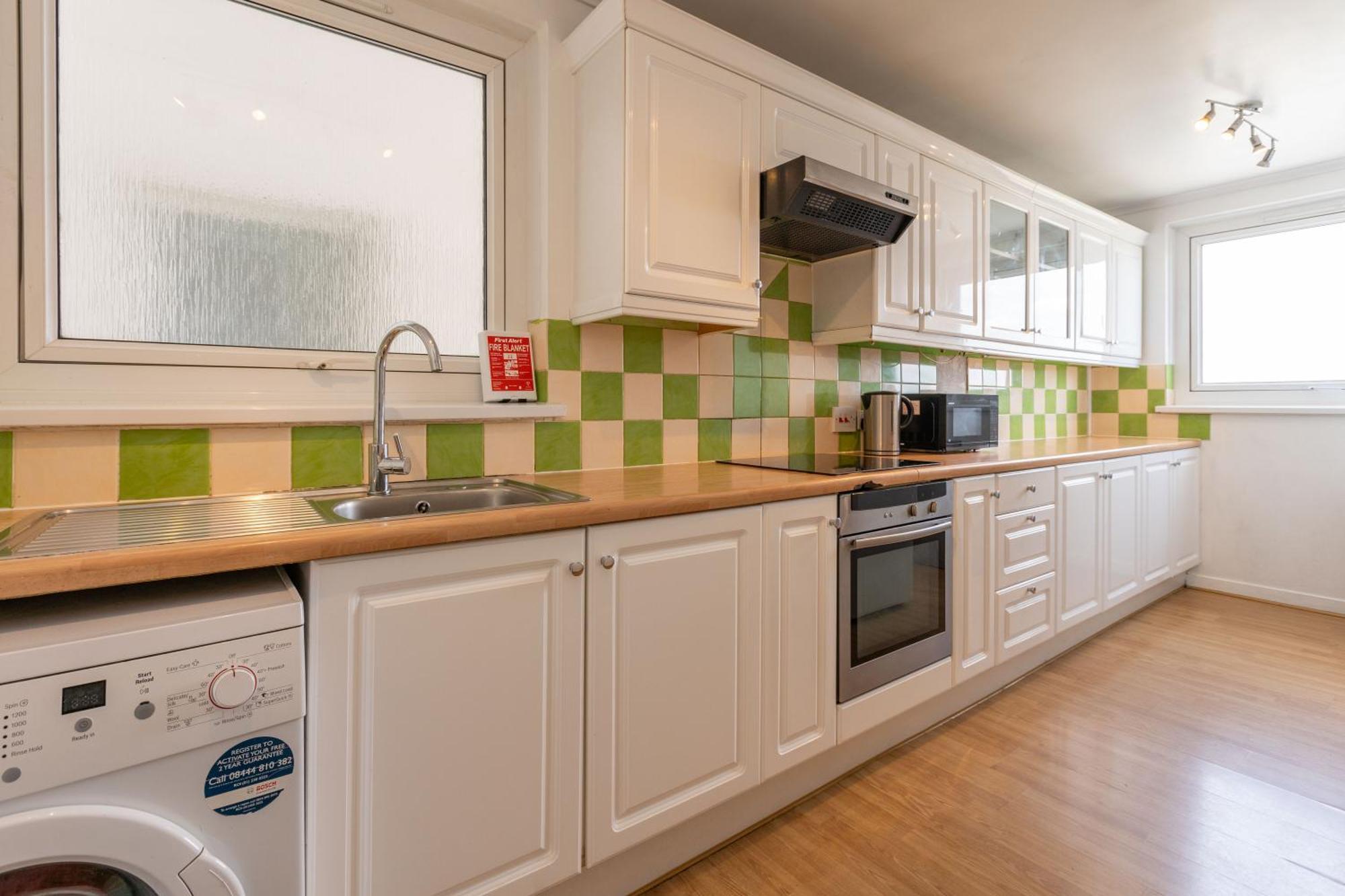 City View Apartments - Bow London Bagian luar foto